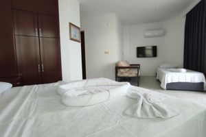 Yuvam Hotel