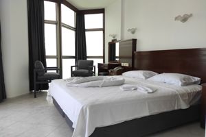 Yuvam Hotel
