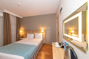 Sunlight Hotel