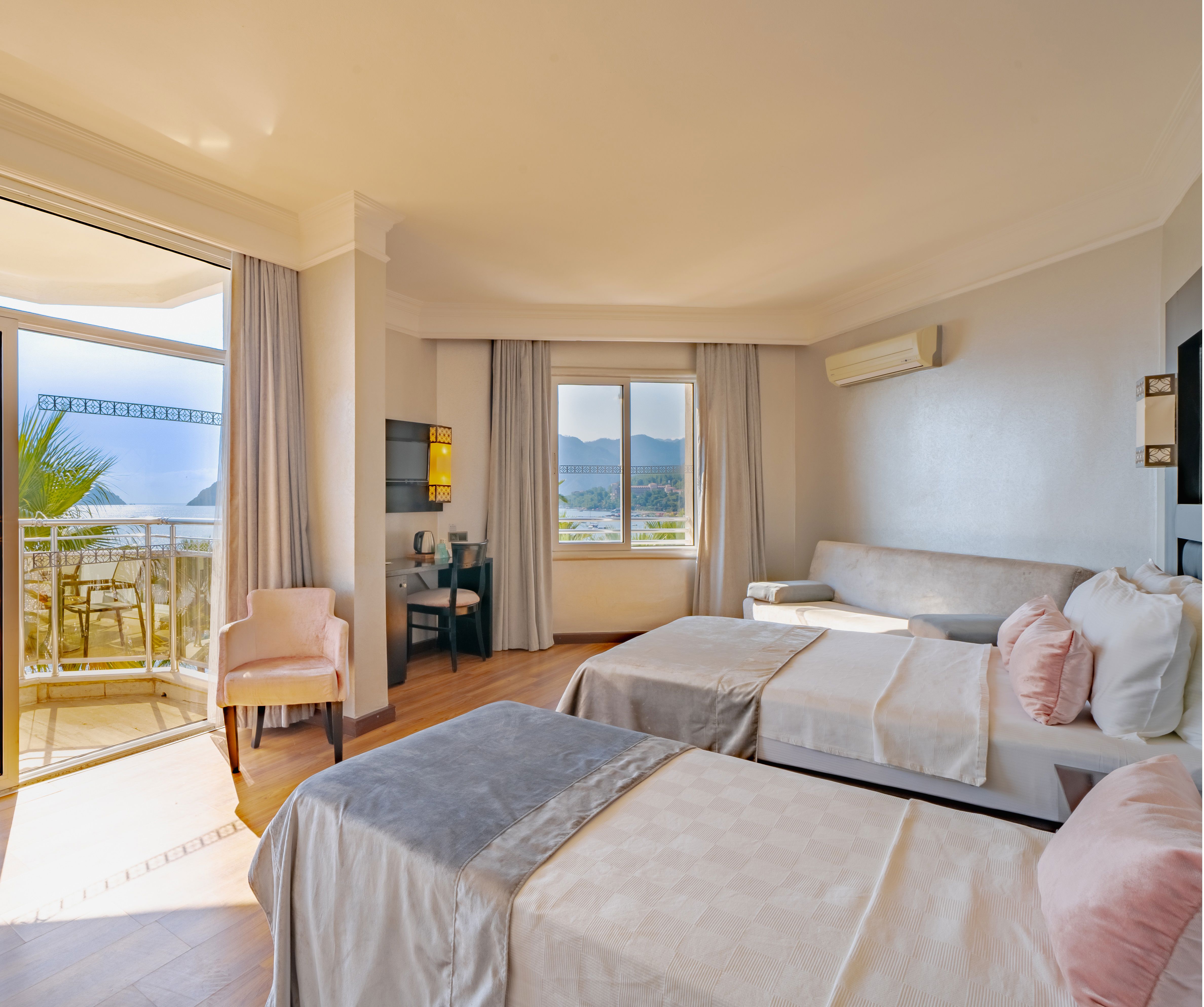 Prime Beach Hotel