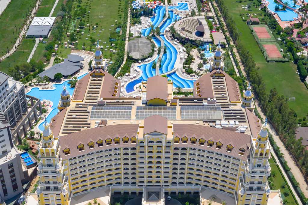 Royal Holiday Palace