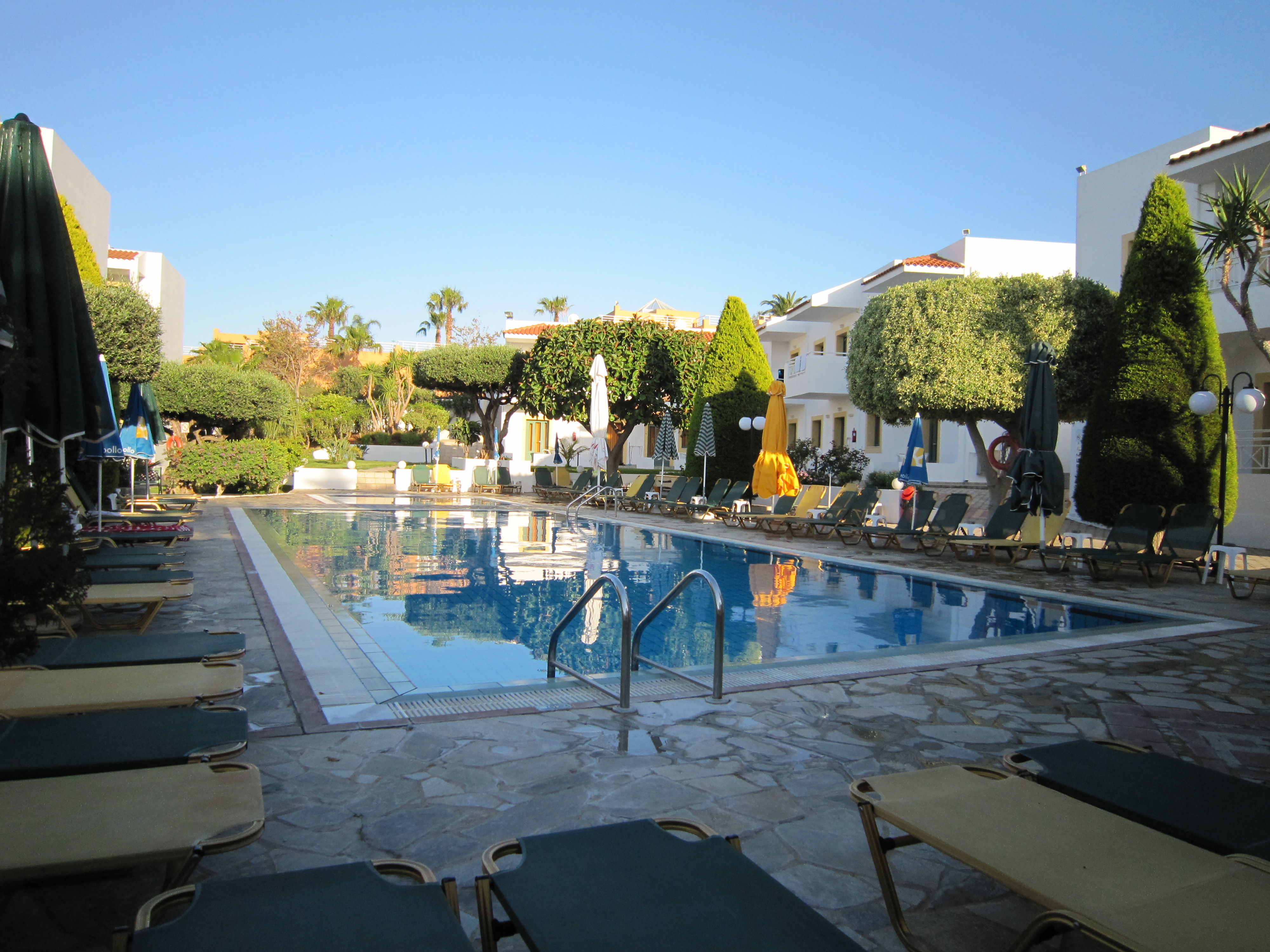 Nikolas Villas