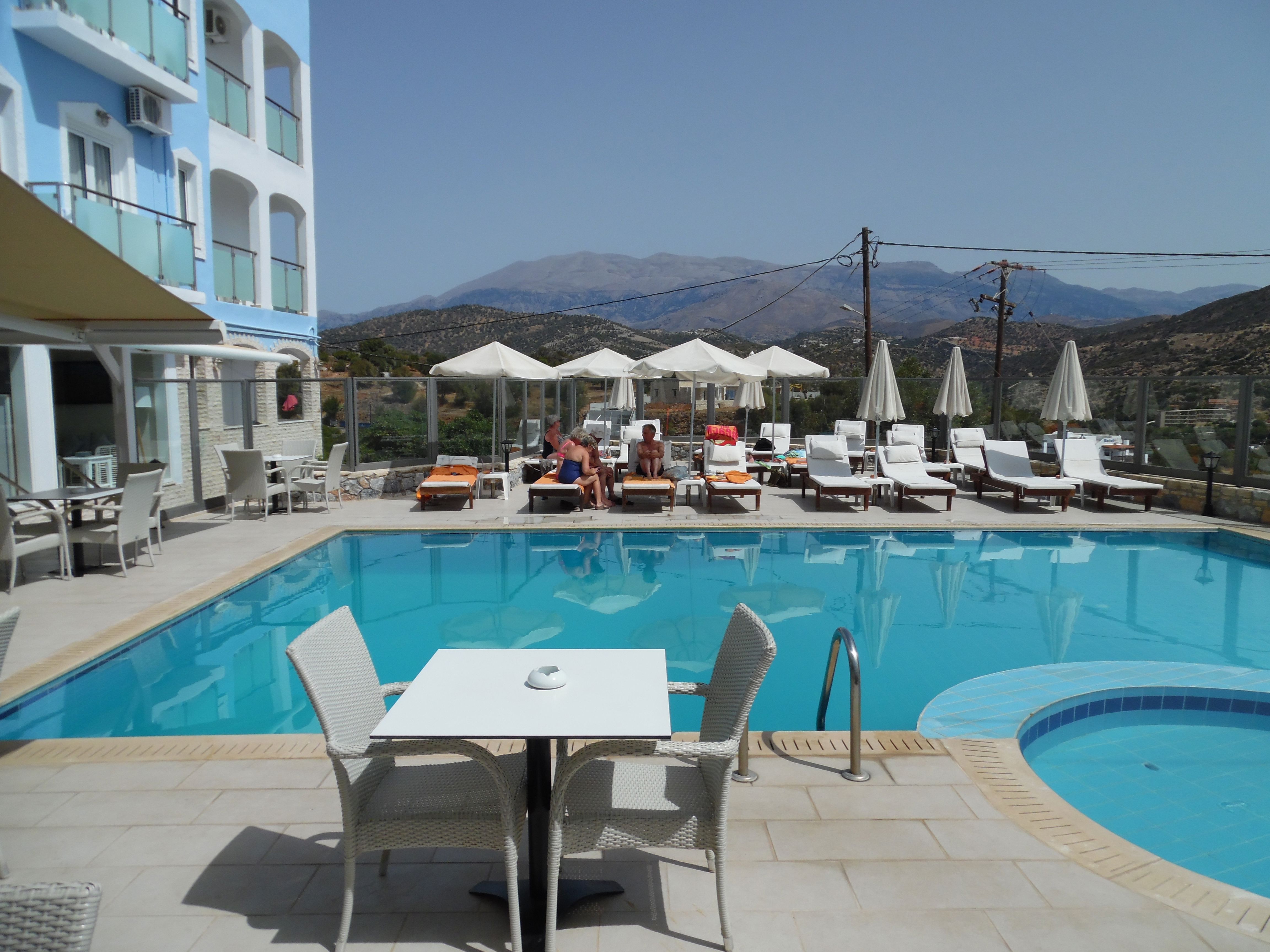 Areti Hotel