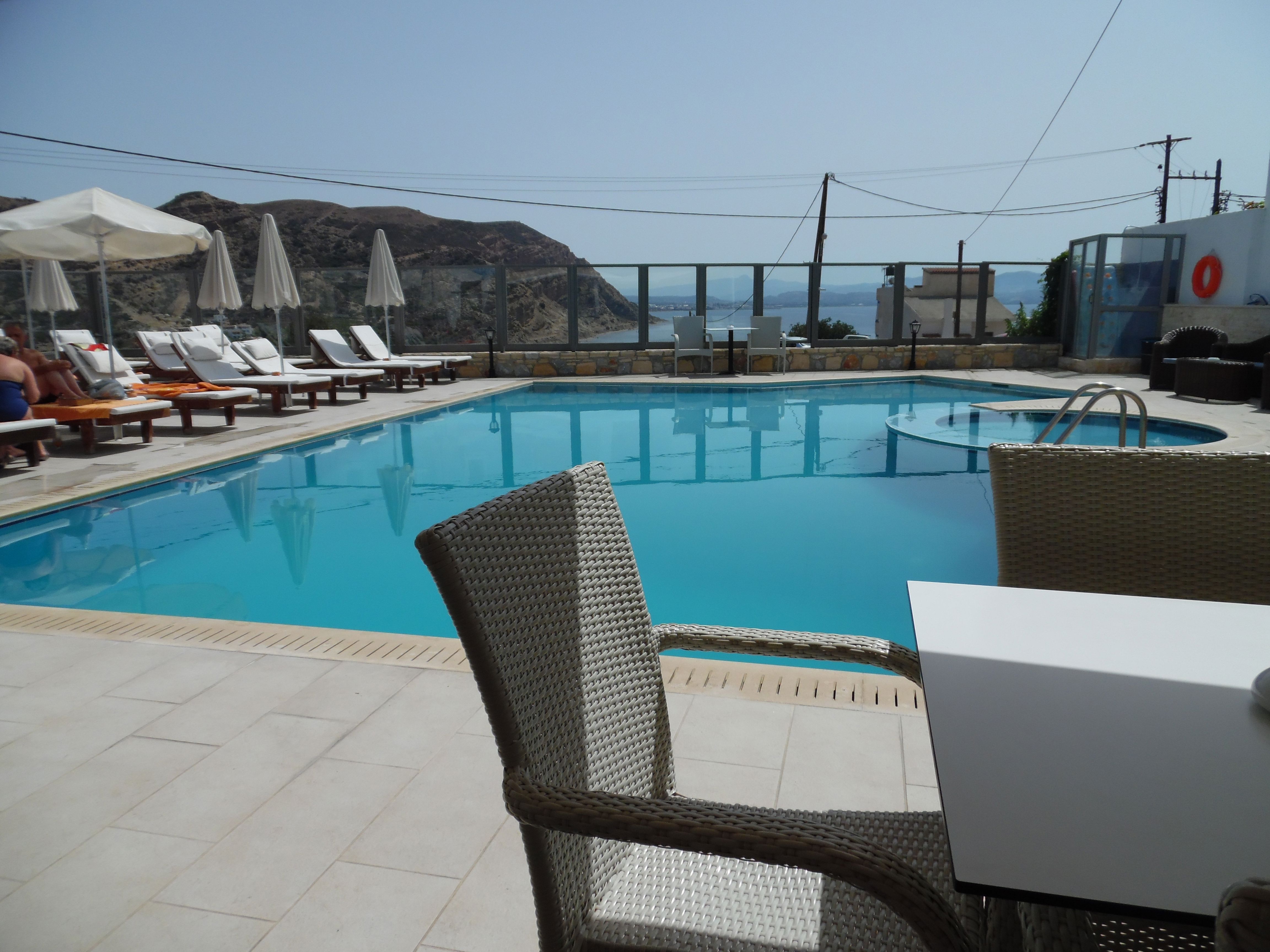 Areti Hotel