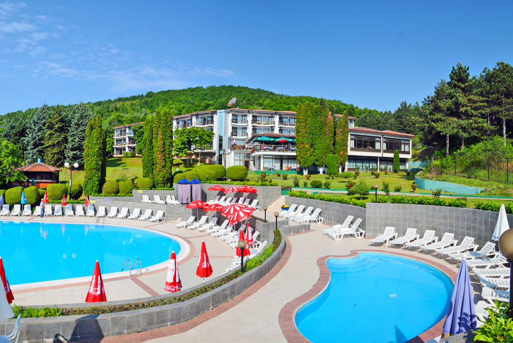 Makpetrol Hotel