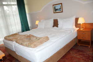 Makpetrol Hotel