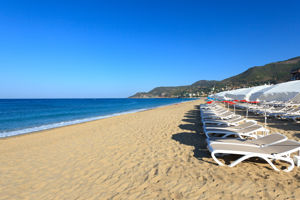 Xperia Saray Beach