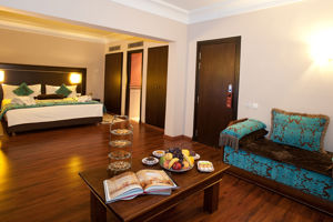 Palm Plaza & Spa