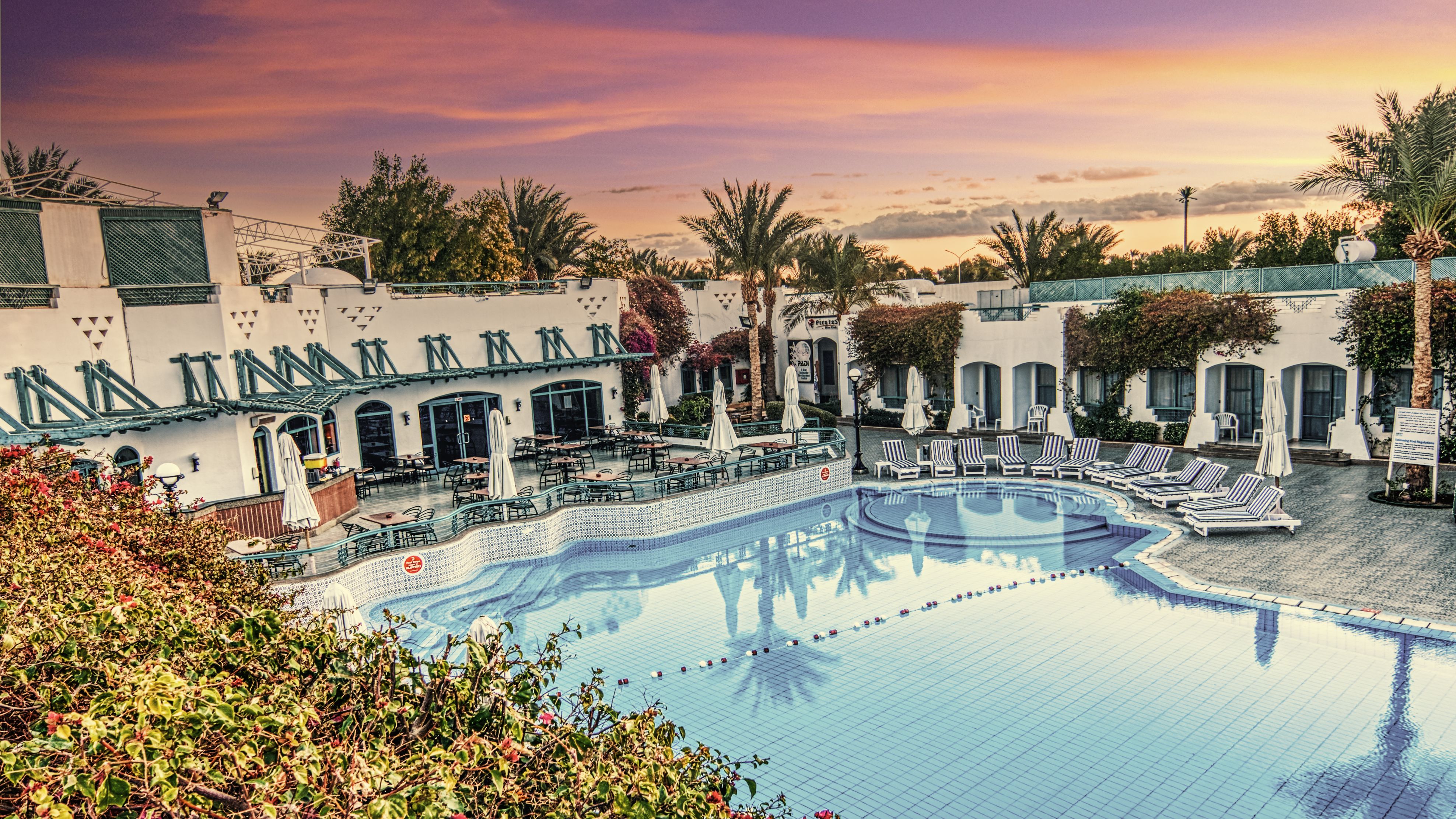 Amsterdam - Hurghada, Hurghada