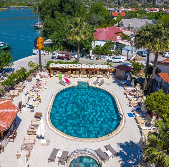 Portakal Hotel