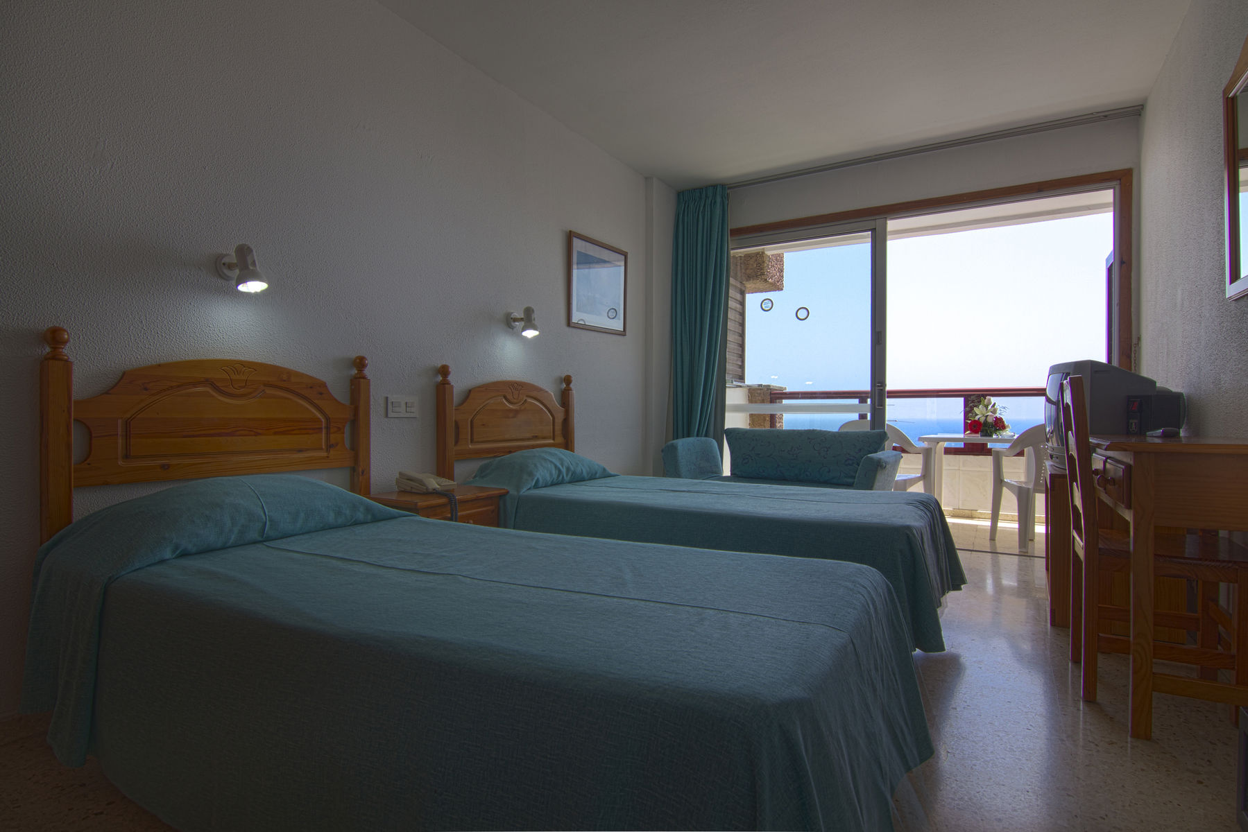 Hotel Corona Roja