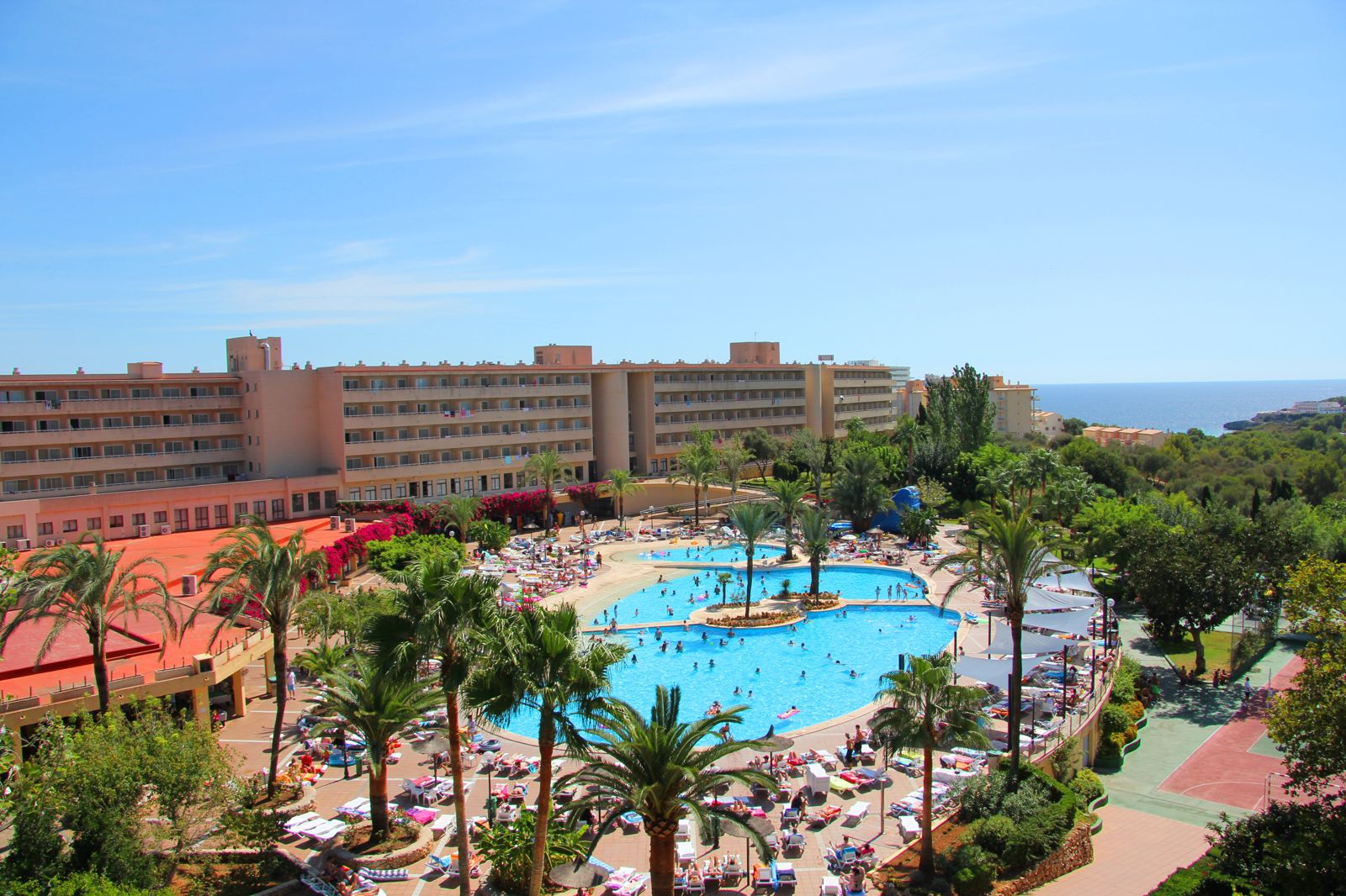 Club Cala Romani