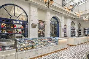 Caprice Patisserie Bar