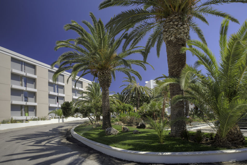 Caravia Beach