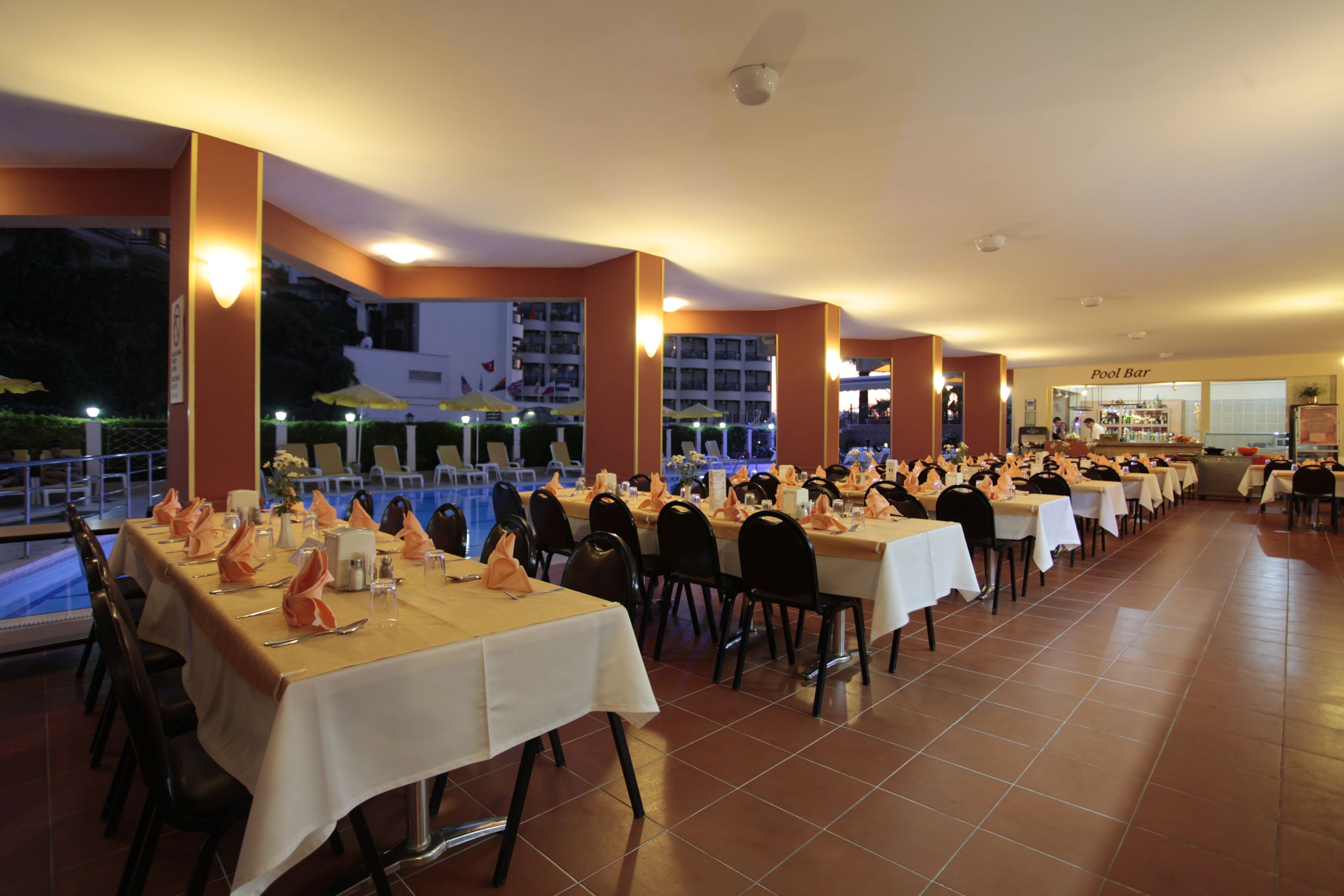 Palm Hotel