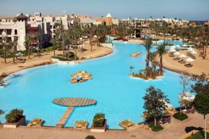 Crowne Plaza Sahara Oasis