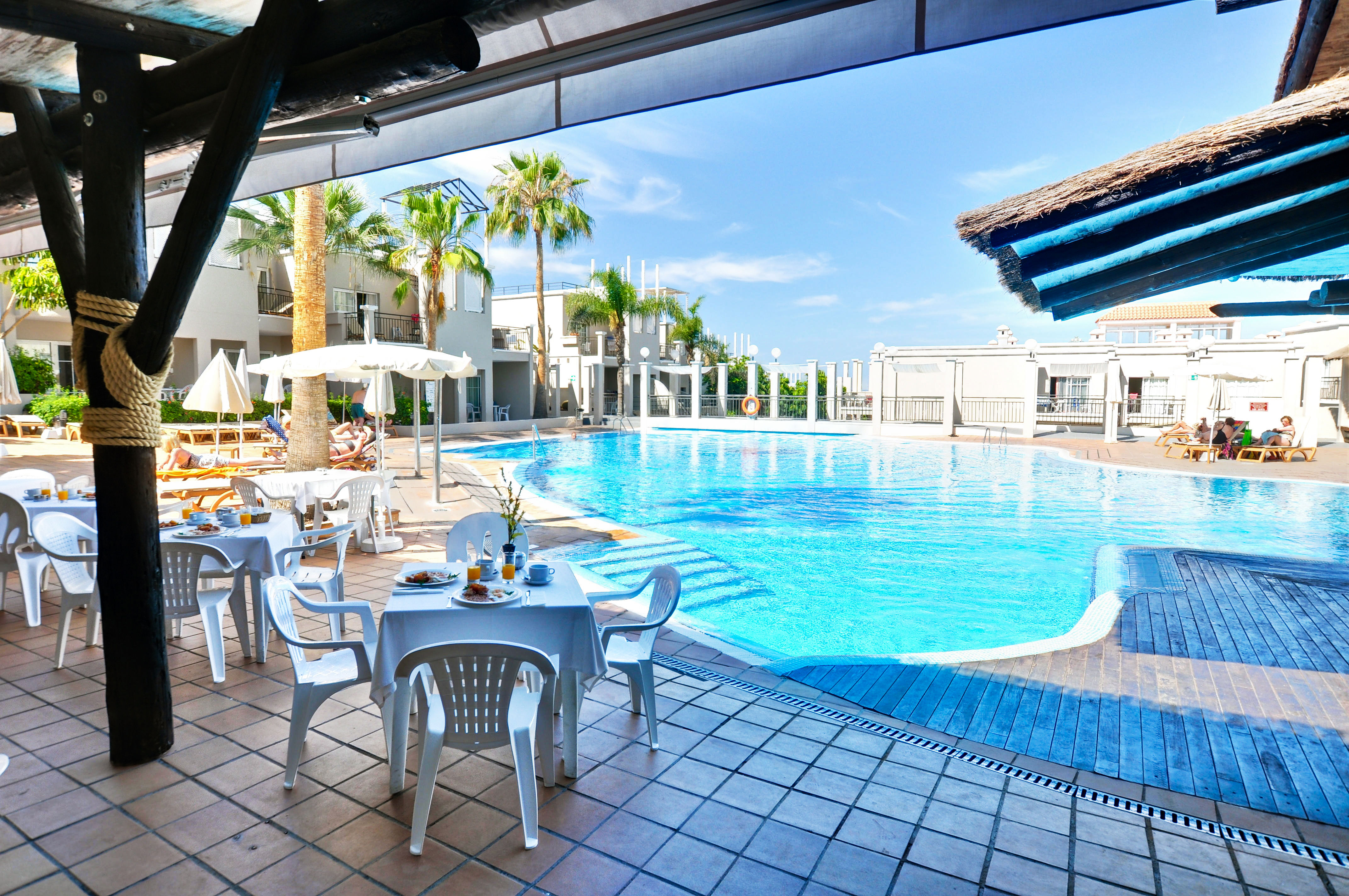 Los Olivos Beach Resort