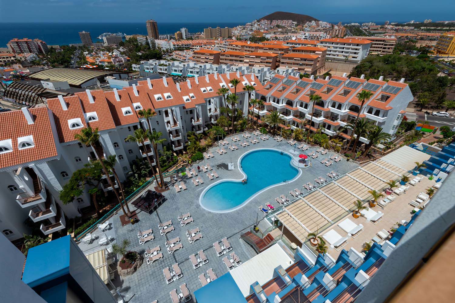 Paradise Park Fun Lifestyle Hotel