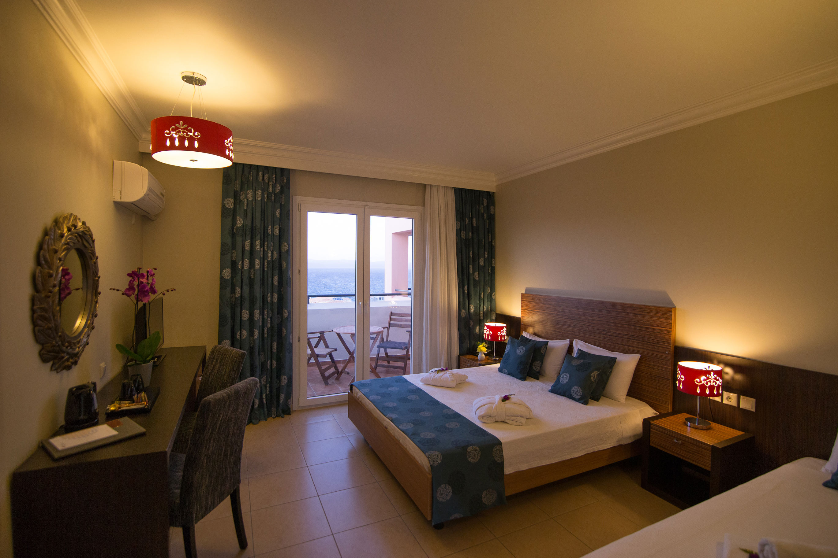 Sunrise Resort Hotel