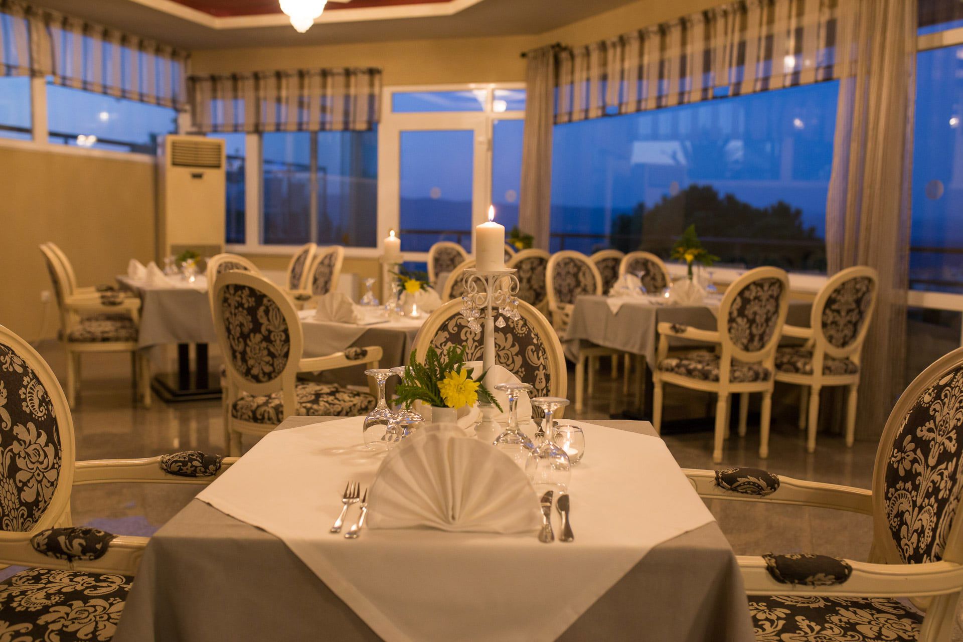 Sunrise Resort Hotel
