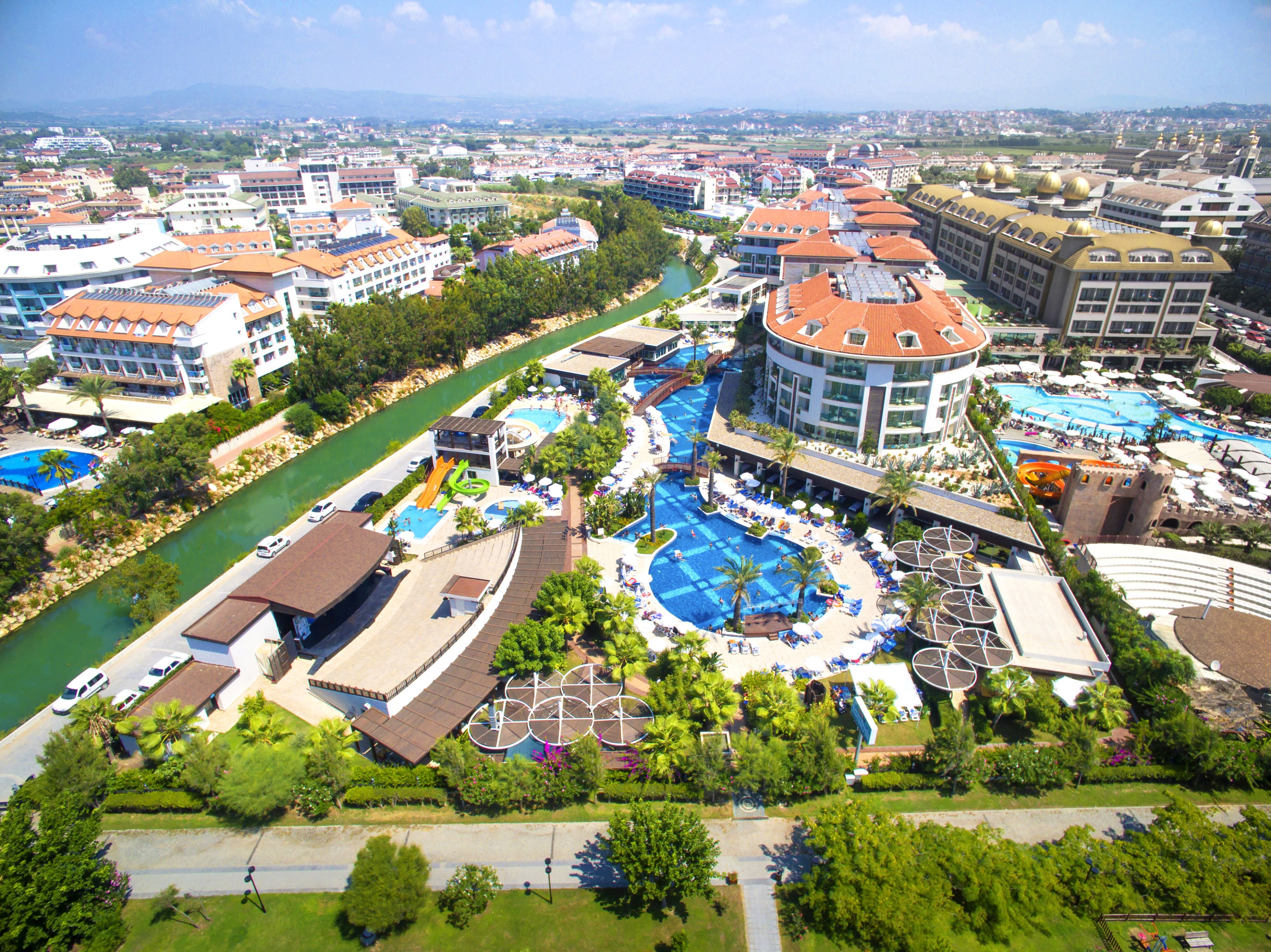 Sunis Evren Beach Resort