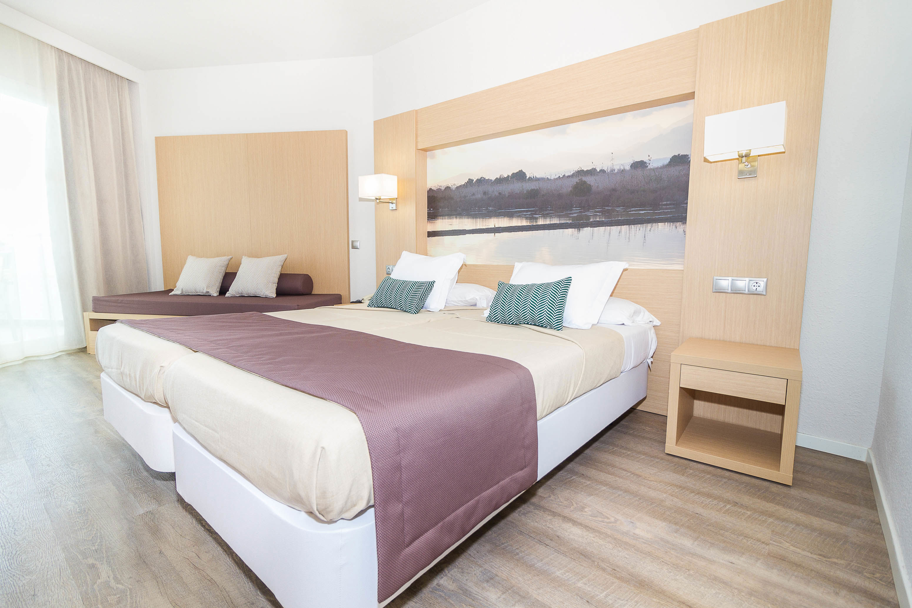 Eix Lagotel Holiday Resort