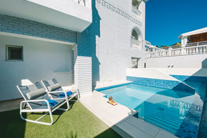 Woonvoorbeeld Deluxe suite met prive zwembad