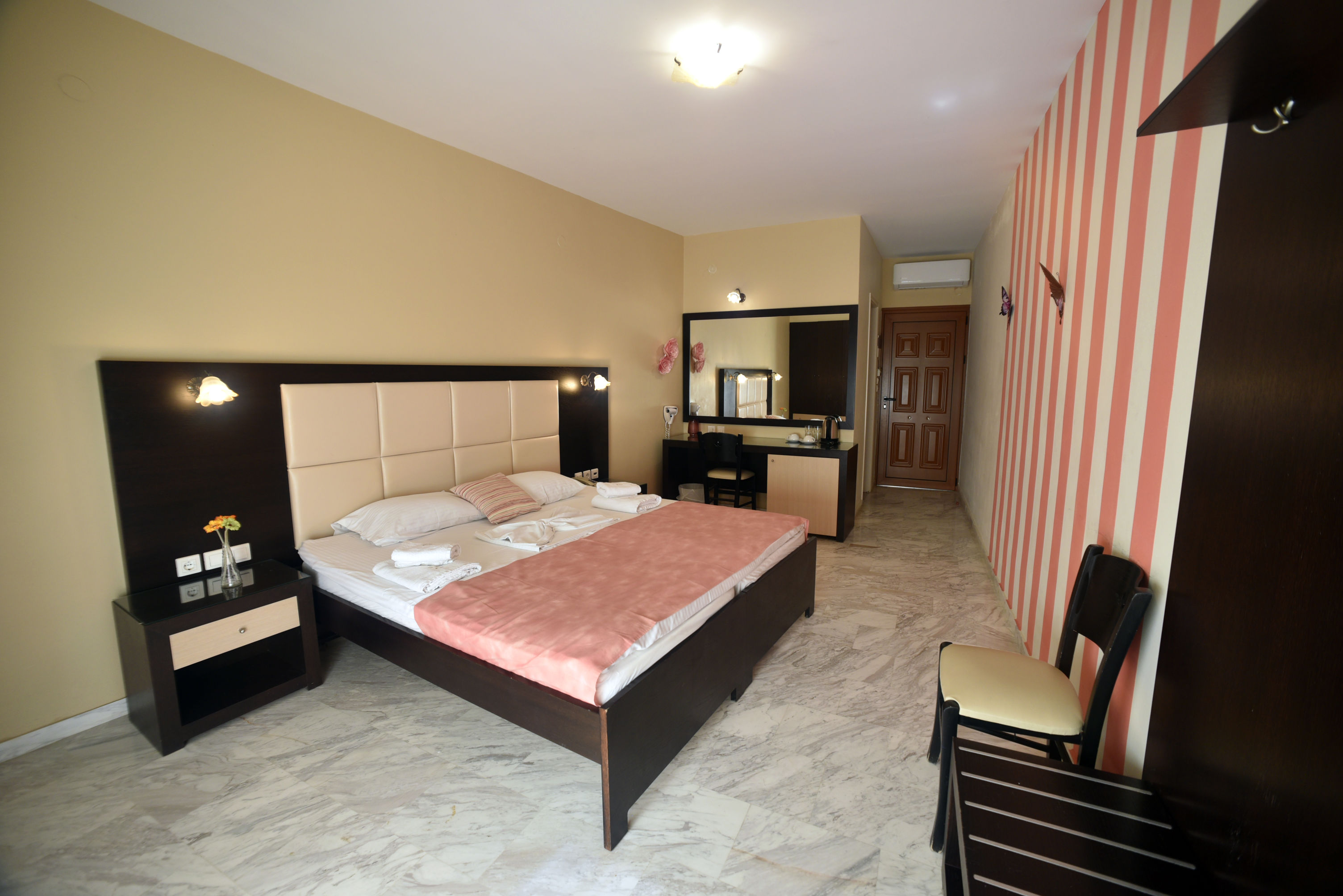 Sunset Hotel Lesbos