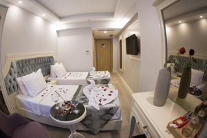 Ersu Hotel