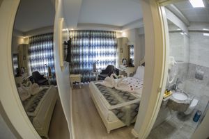 Ersu Hotel