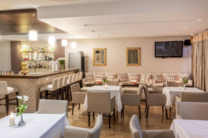 Peridis Family Resort