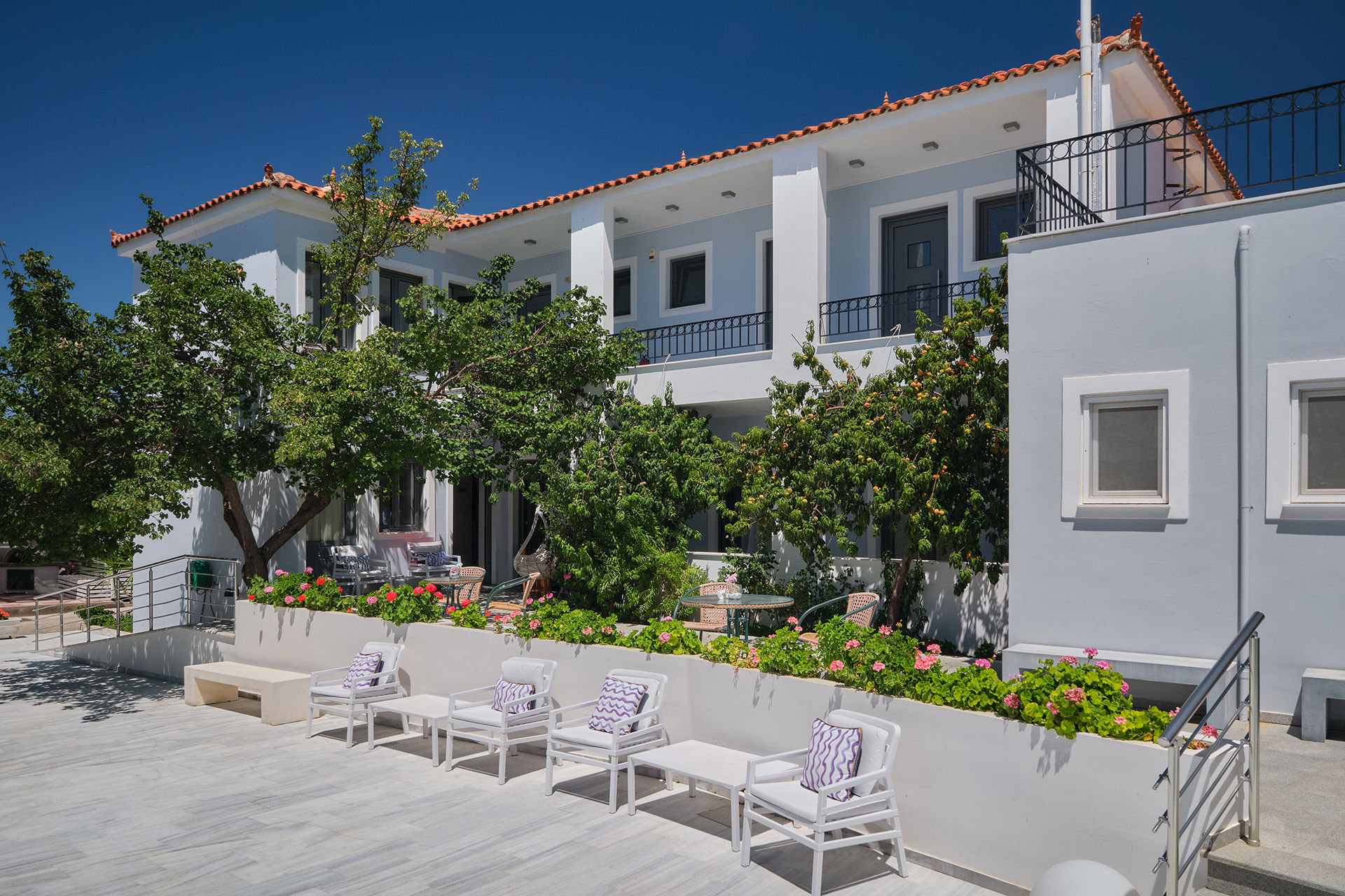 Defkalion Hotel