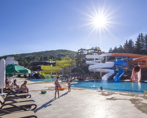 Izgrev Spa & Aquapark In Ohrid. Voordelig Naar Izgrev Spa Hotel.