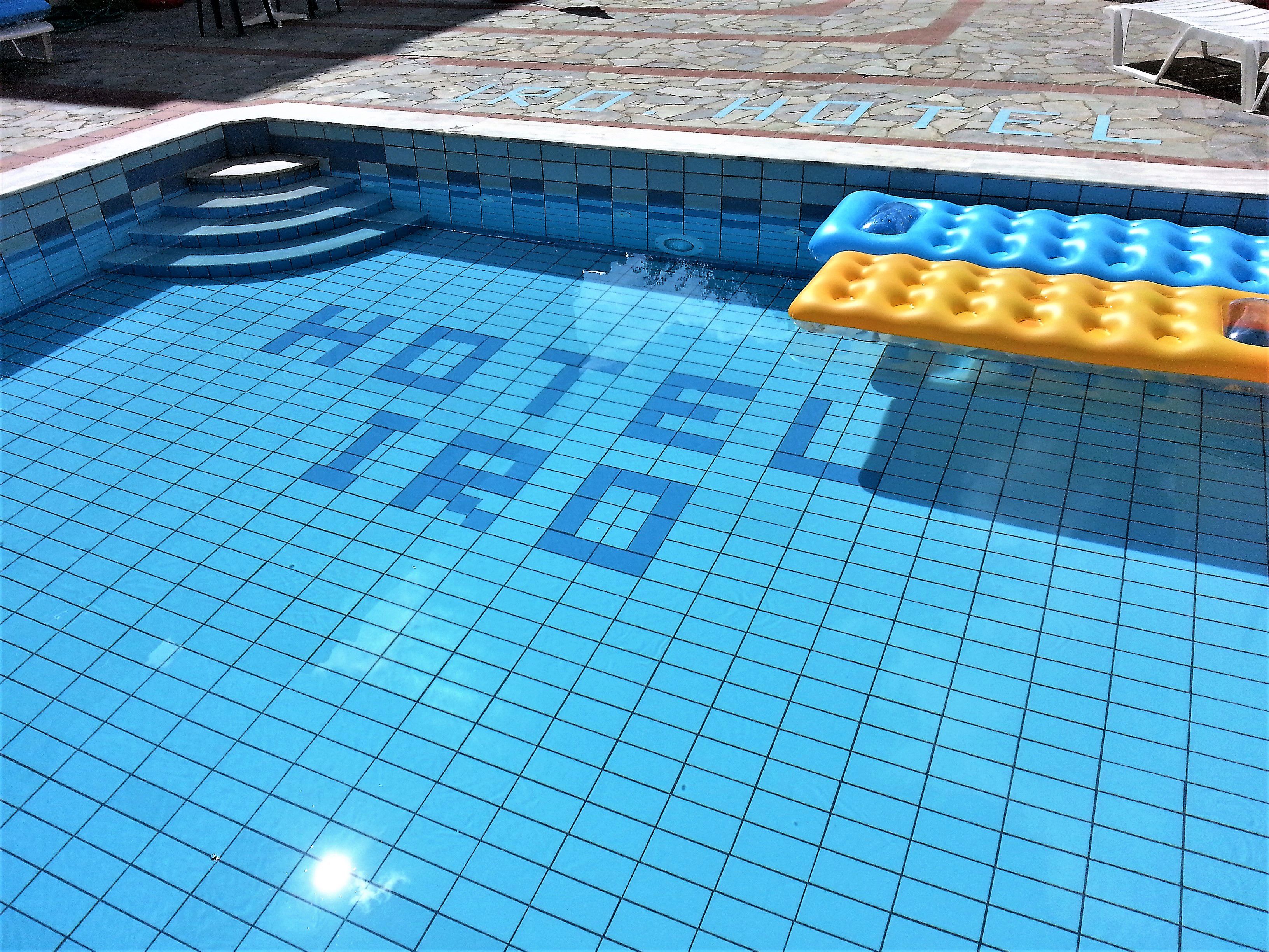 Iro Hotel