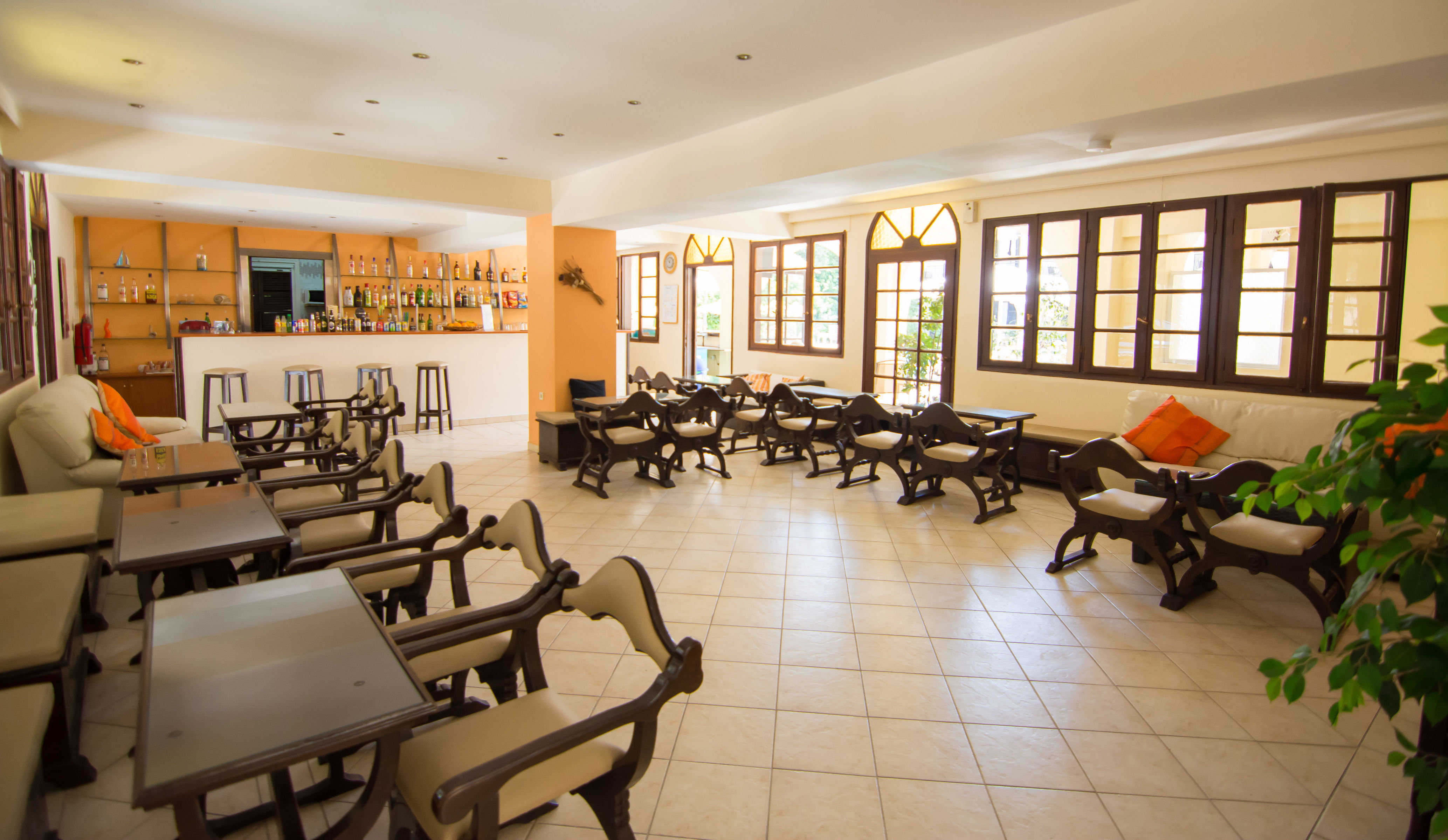 Annaliza Aparthotel