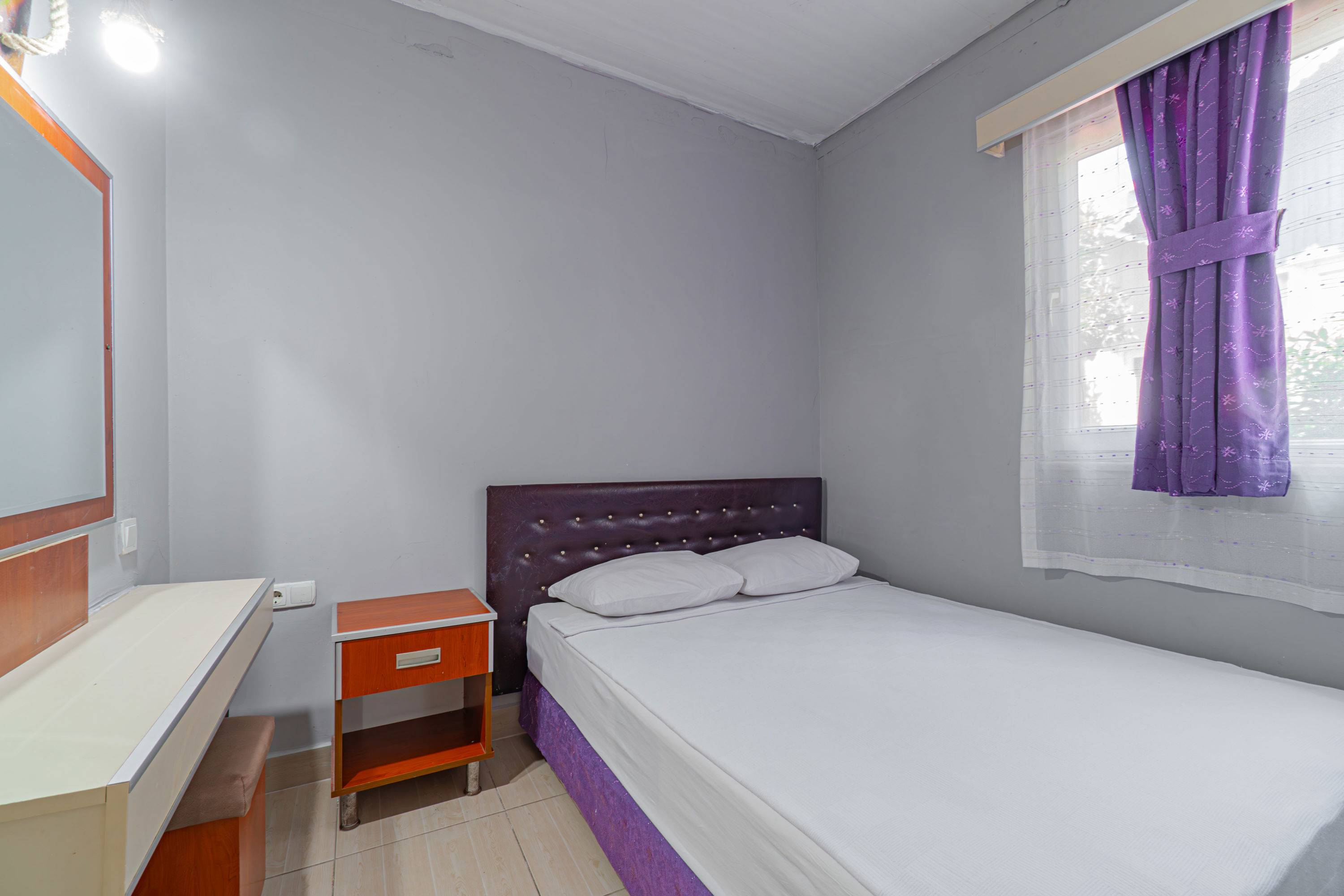 Sayanora Hotel