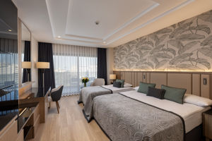 Miracle Resort