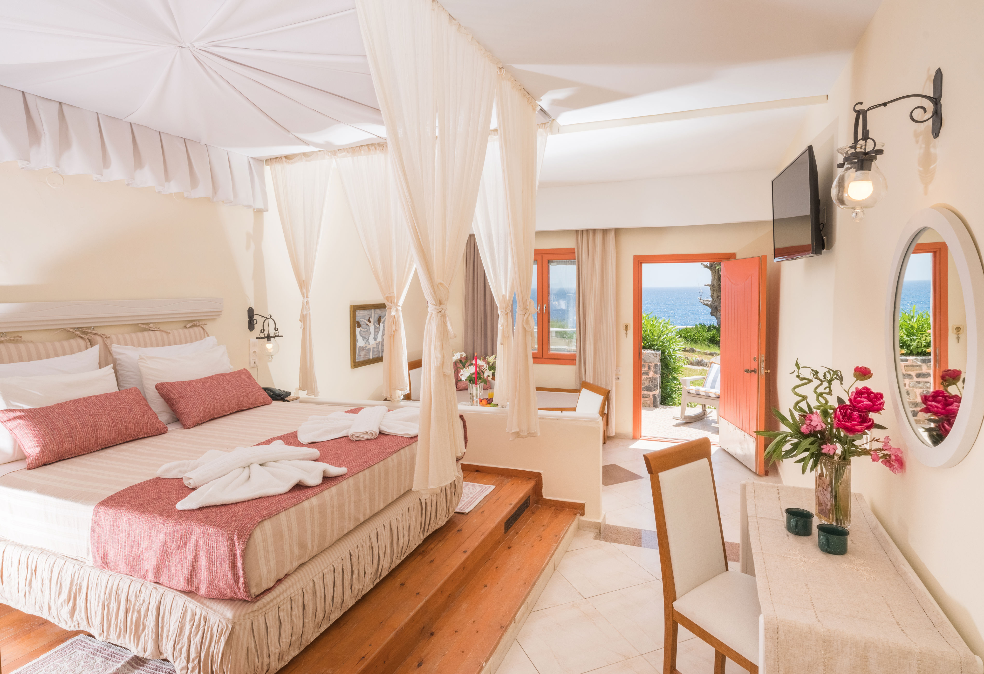 Kalypso Cretan Village Resort & Spa