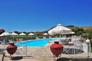 Akti Hotel