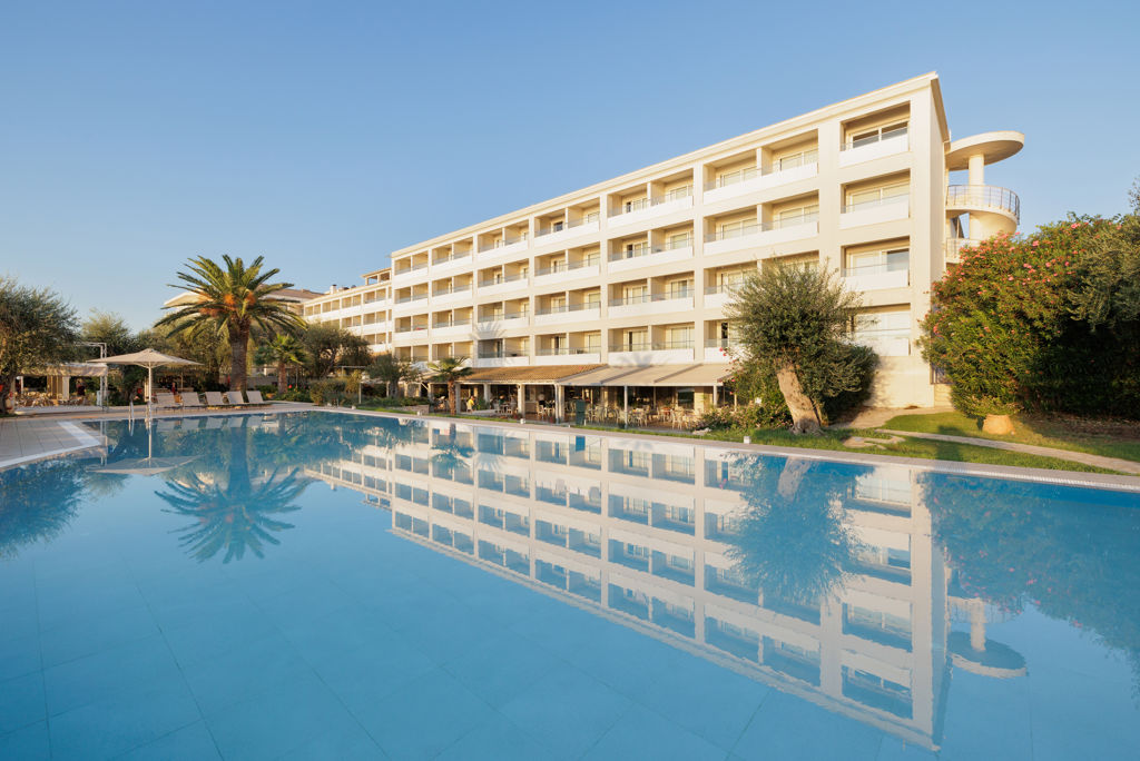 Elea Beach