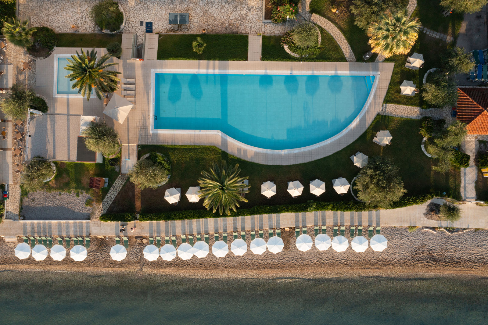 Elea Beach billede 5