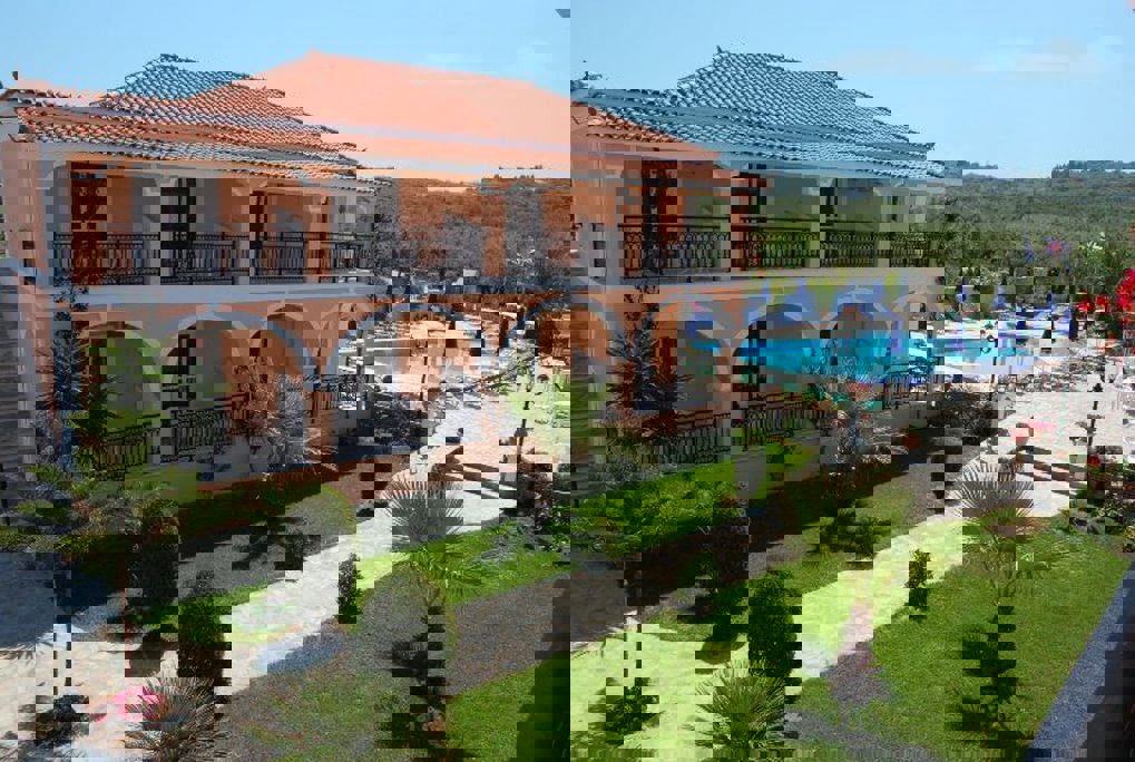 dream-hotel