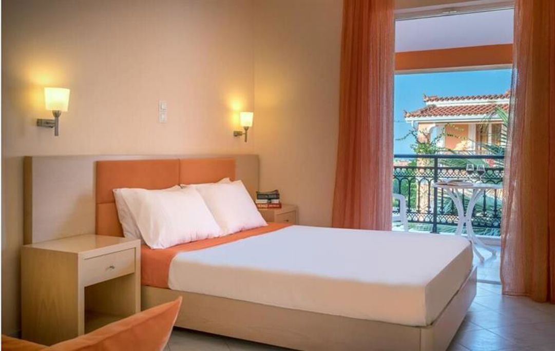 dream-hotel