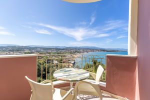Balcony Boutique