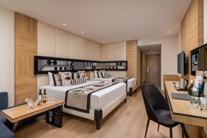 Delphin Imperial