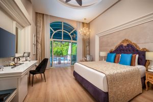 Delphin Imperial