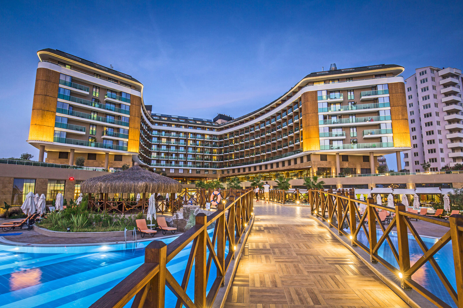 Aska Lara Resort & Spa slide 1