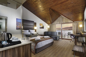 Ramada Resort Akbuk