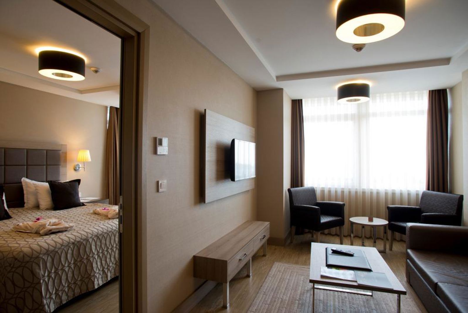 Nidya Galataport slide 5