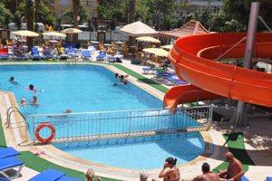 Primera Hotel